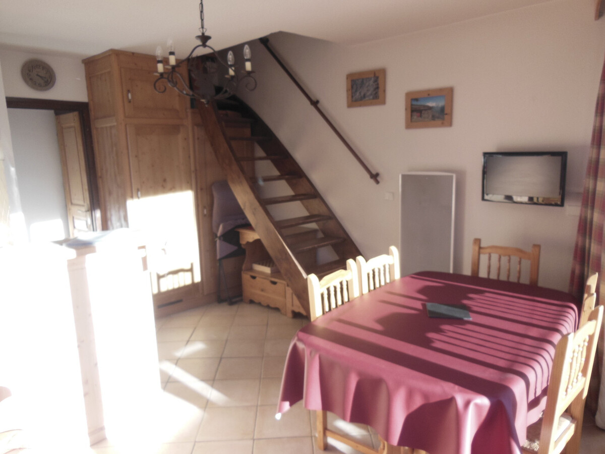 Duplex 40 m² rénové, balcon Sud-Ouest à Champagny-en-Vanoise - Photo 3