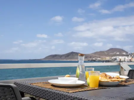 Loft moderne à Las Canteras avec terrasse, cuisine équipée et wifi gratuit : photo 6