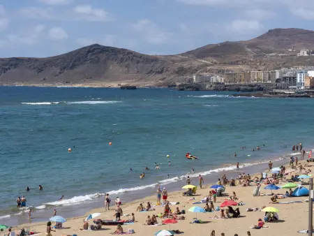 Loft moderne à Las Canteras avec terrasse, cuisine équipée et wifi gratuit : photo 14