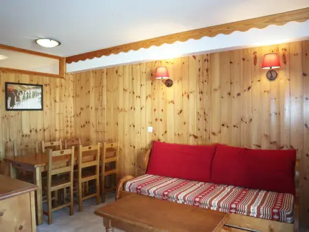 Location appartement à Les Orres, Charmant T2, Accès Piscine, Sauna, Ski-In/Out, Balcon Ouest, 6 Pers - Les Orres 1800