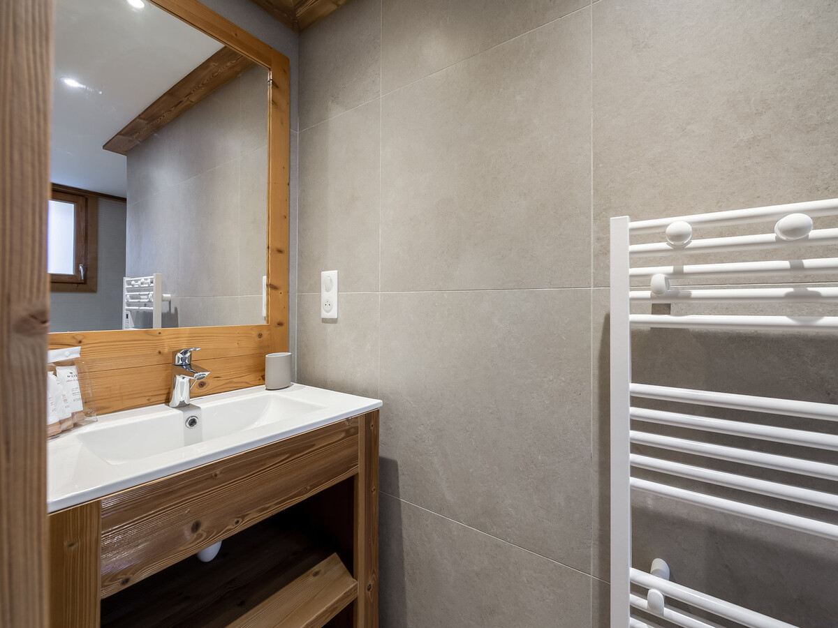 Appartement 8 pers. neuf, 300m des pistes, garage inclus - Photo 10
