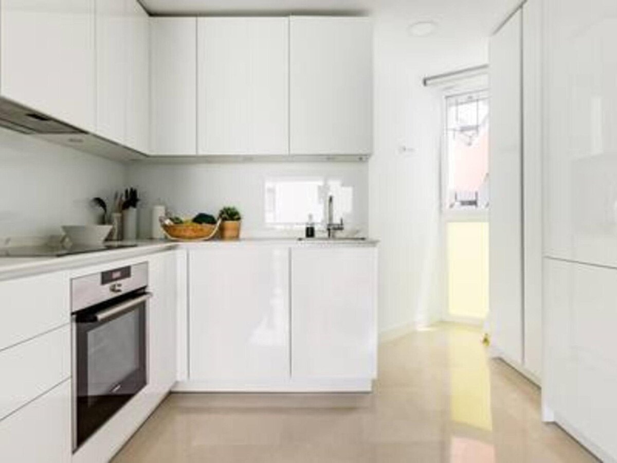 Appartement scandinave 2ch avec balcon, centre Marbella - Photo 8
