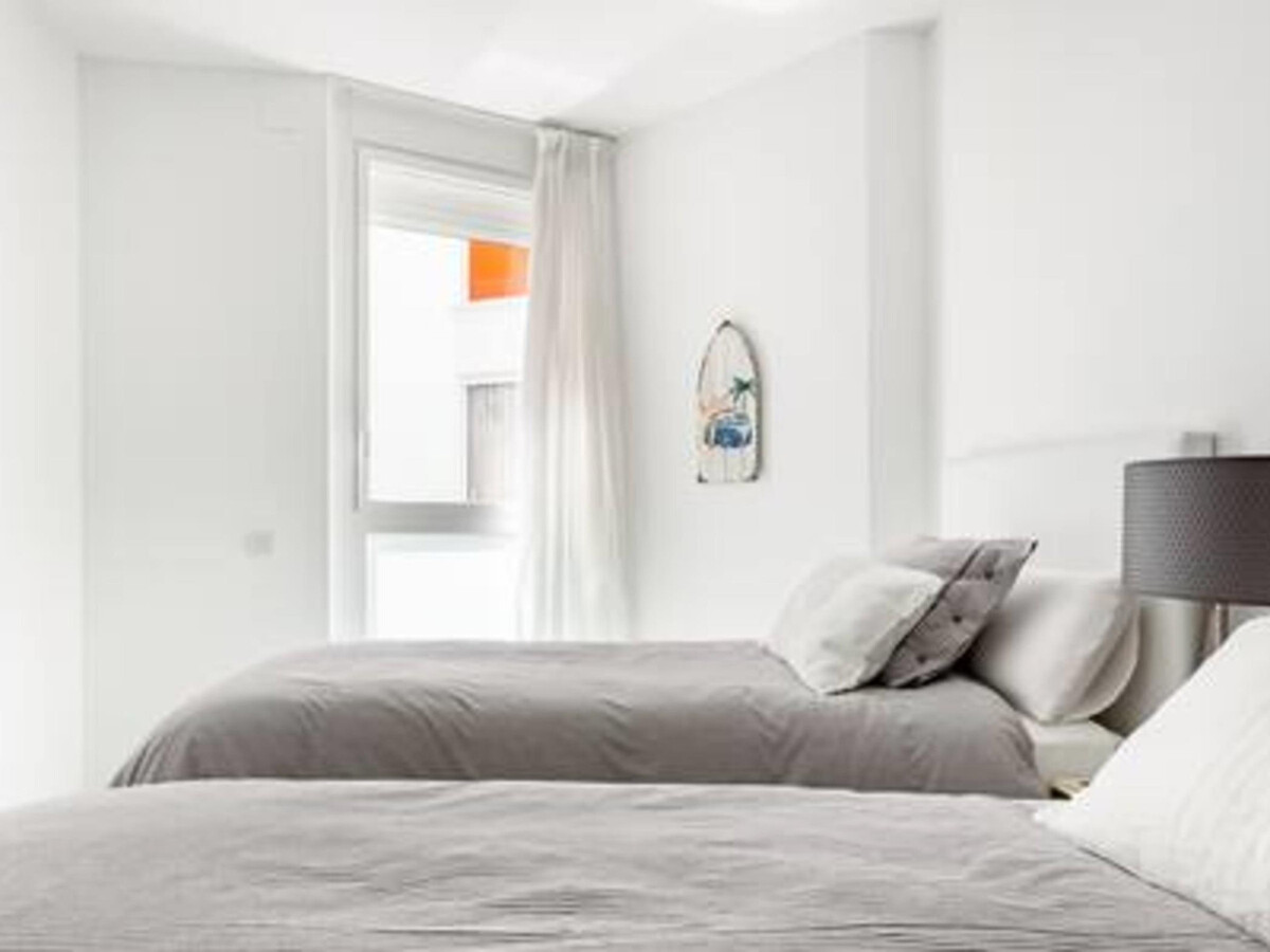Appartement scandinave 2ch avec balcon, centre Marbella - Photo 11