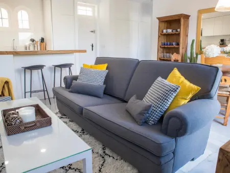Location appartement à Marbella, Appartement Rénové avec Balcon, Parking et Wi-Fi Gratuit à Marbella