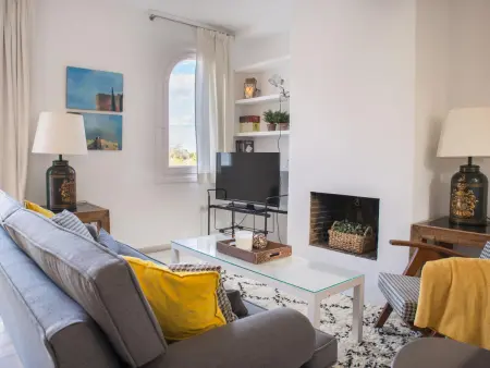 Appartement Rénové avec Balcon, Parking et Wi-Fi Gratuit à Marbella - Photo 3