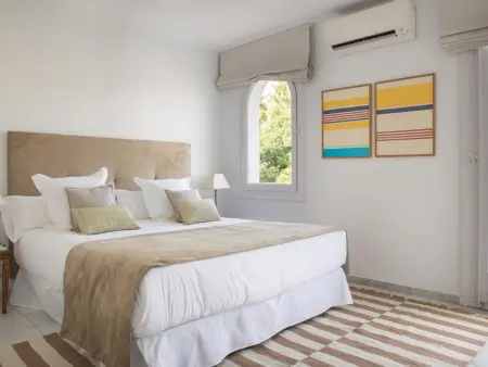 Appartement Rénové avec Balcon, Parking et Wi-Fi Gratuit à Marbella - Photo 8