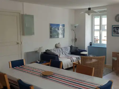 Location appartement à Cauterets, Duplex 6/7 personnes, centre ville, proche télécabine