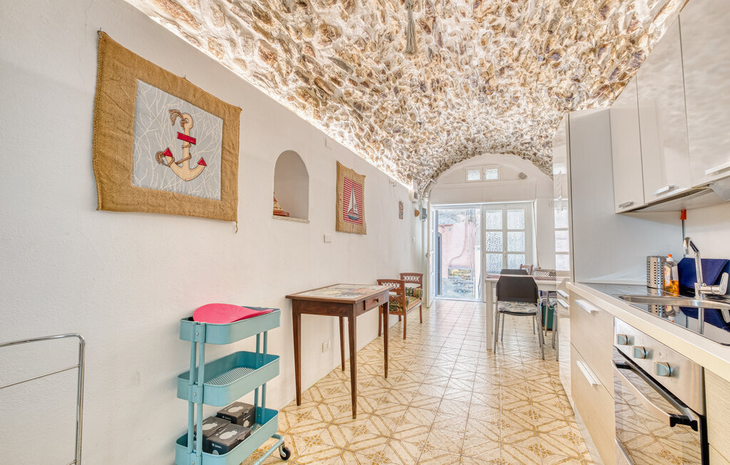 Appartement pierres apparentes à Sanremo, 100 m du centre - Photo 3