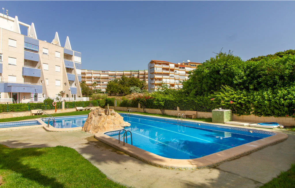 Appartement 2 chambres avec balcon et piscine à La Mata - Photo 1