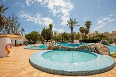 Location appartement à Roquetas de Mar, Villa en Espagne près de la côte