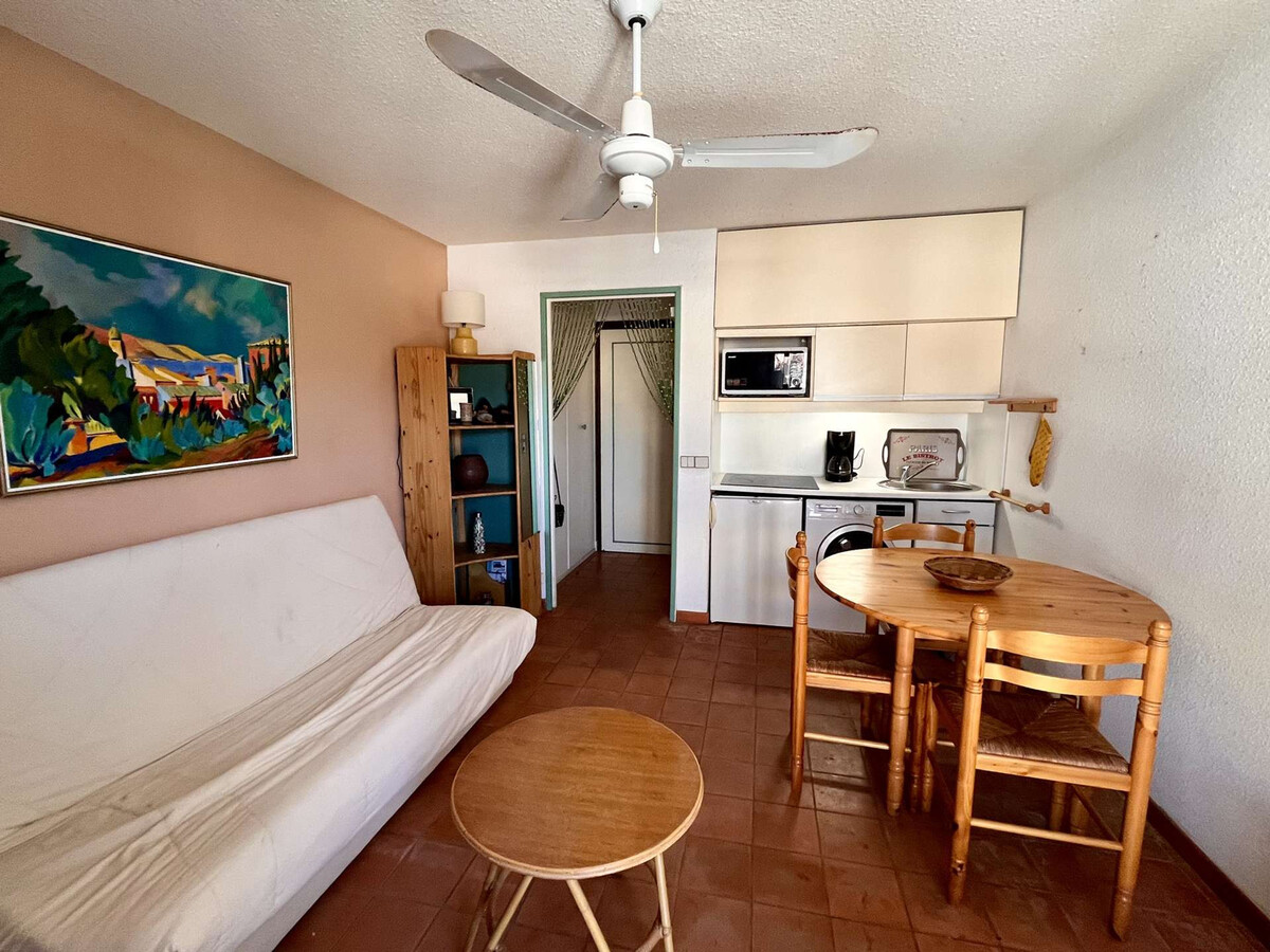 Studio 50m de la plage, parking privé à Cavalaire - Photo 4