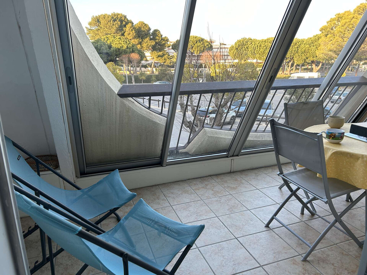 Appartement 2 chambres piscine et parking à Port Camargue - Photo 2