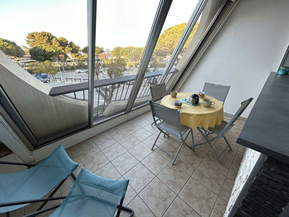 Appartement 2 chambres piscine et parking à Port Camargue - Photo 3