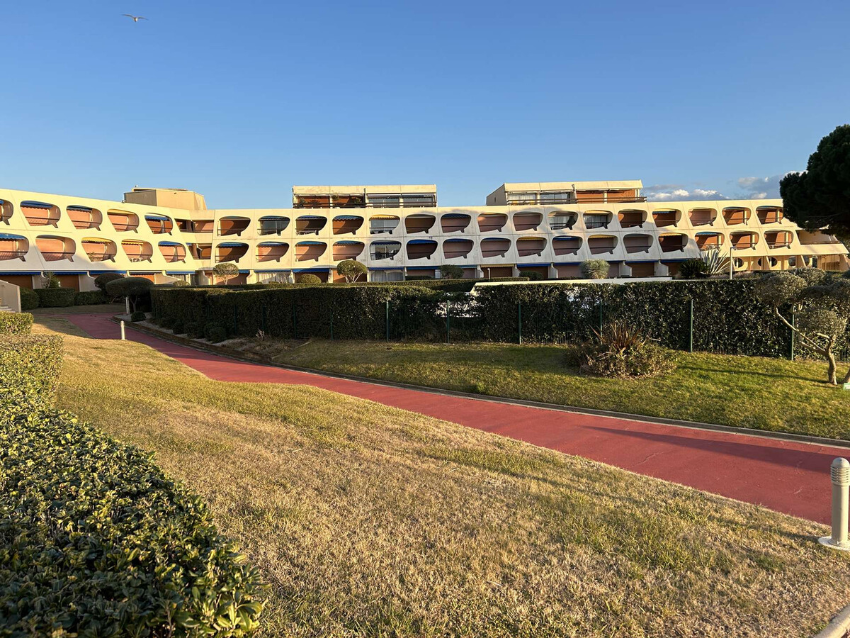 Appartement 2 chambres piscine et parking à Port Camargue - Photo 20
