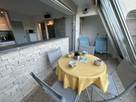 Location appartement à Port Camargue, Appartement familial avec piscine et parking à Port Camargue