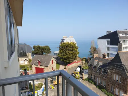 Appart 4 pers. centre Perros-Guirec, balcon vue mer, 800m plage : photo 4