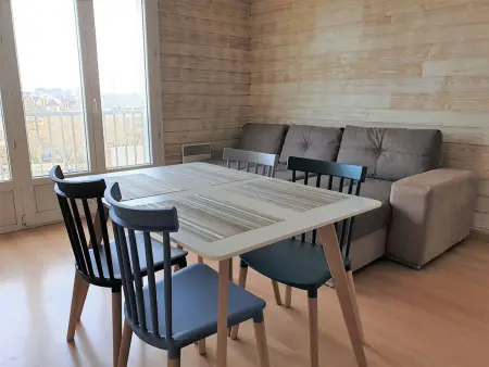 Appart 4 pers. centre Perros-Guirec, balcon vue mer, 800m plage : photo 11