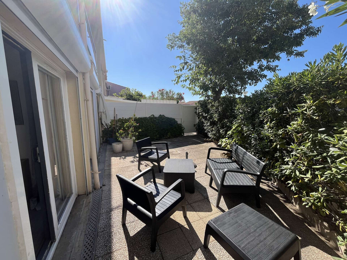 Appartement marina 2 chambres, terrasses et plage privée - Photo 4