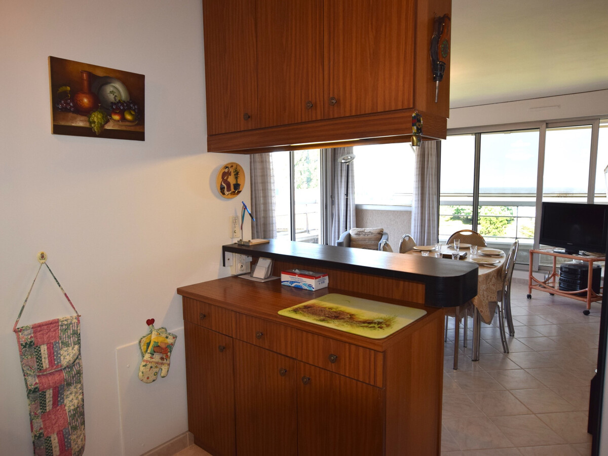 Appartement 57 m² face piscine, balcon lac à Évian - Photo 2