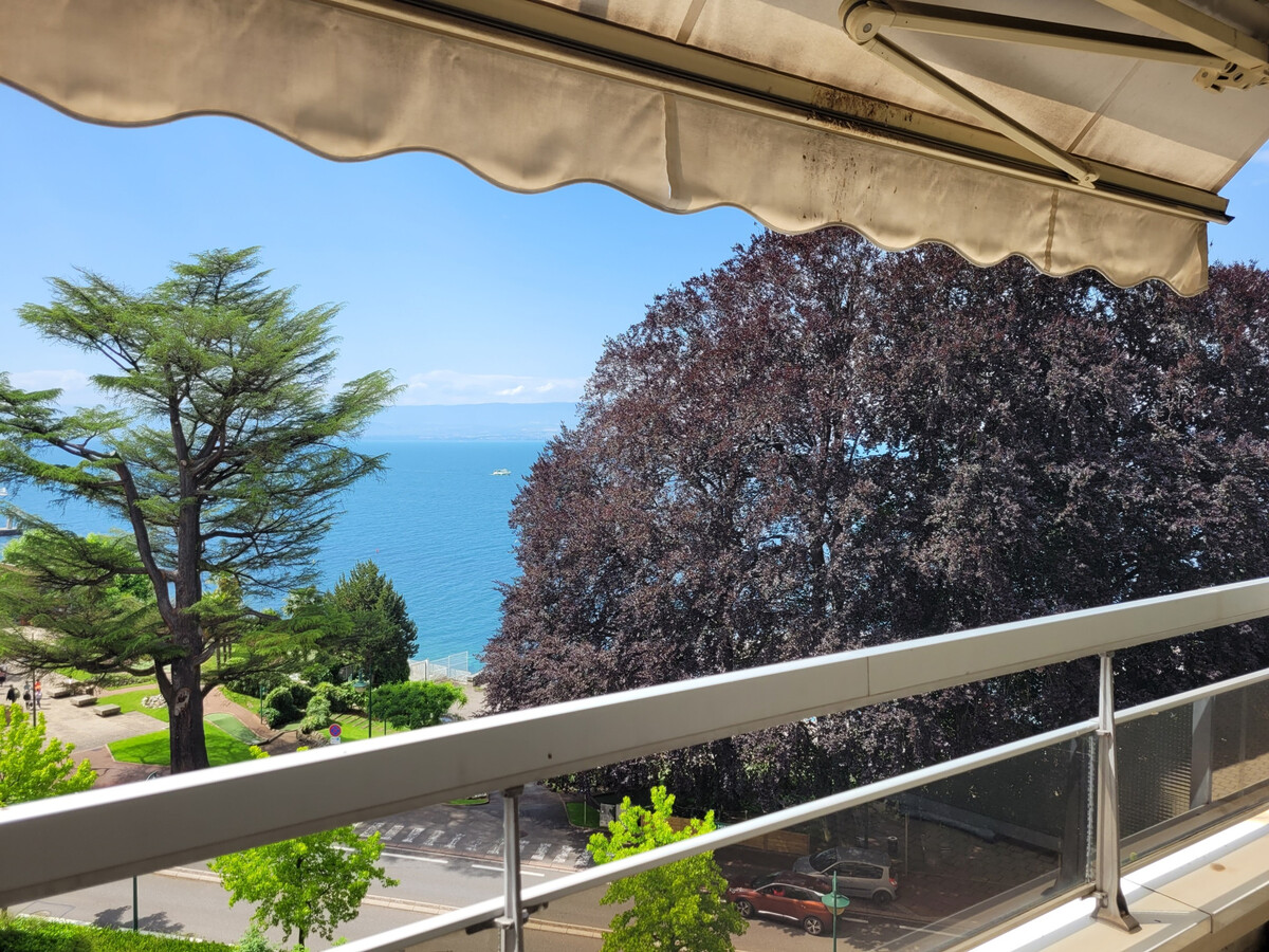 Appartement 57 m² face piscine, balcon lac à Évian - Photo 8