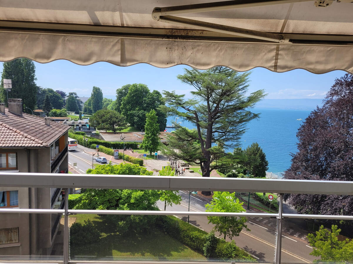 Appartement 57 m² face piscine, balcon lac à Évian - Photo 9