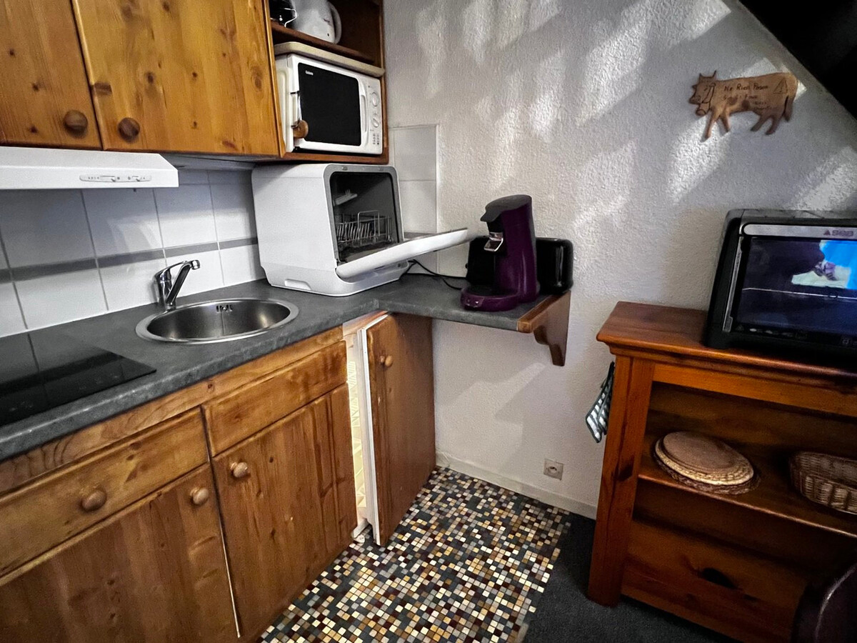 Studio mezzanine 34 m² à Morzine, animaux admis - Photo 3