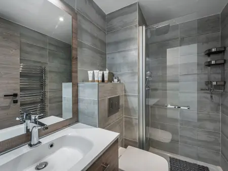 Appartement avec Jacuzzi et Parking à Courchevel : photo 10