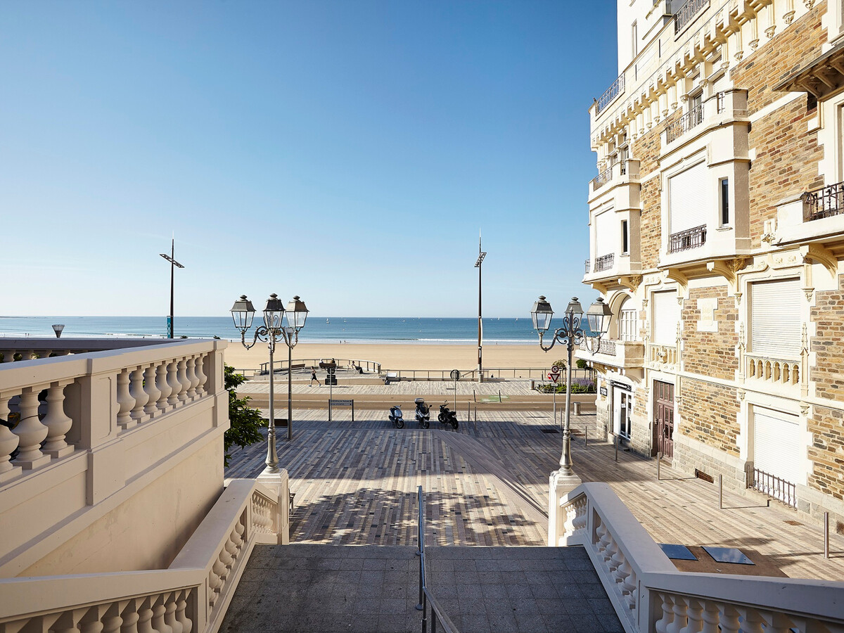 T3 rénové face à la mer aux Sables-d'Olonne + garage - Photo 18