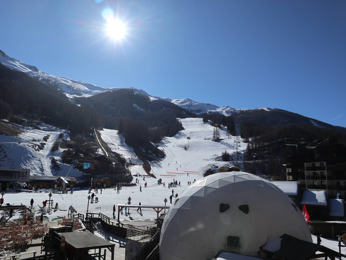Studio 4 pers aux Orres, départs skis aux pieds - Photo 9
