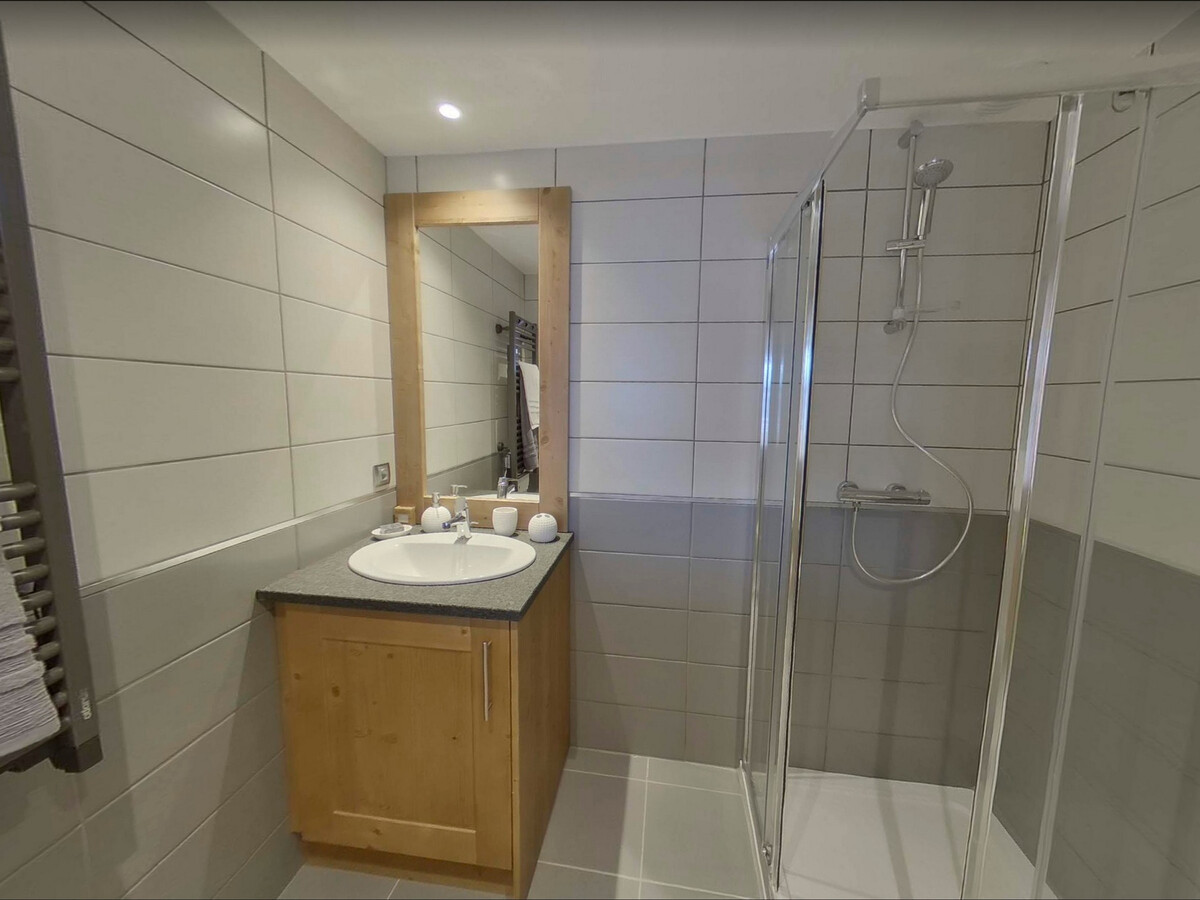Appart 2 chambres Villard-sur-Doron, vue Mont-Blanc - Photo 9