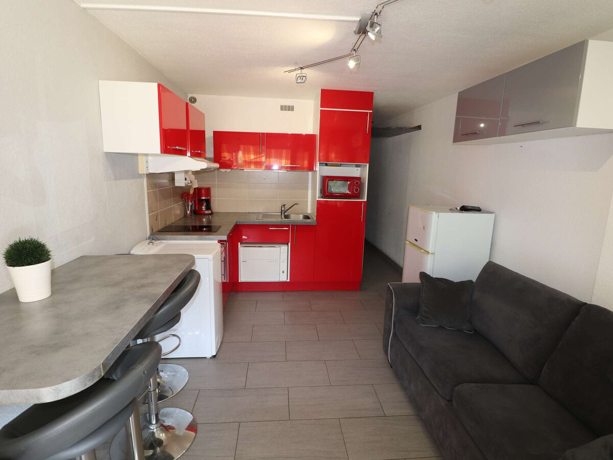 Studio climatisé 4 pers. au Grau-du-Roi, terrasse et parking - Photo 2