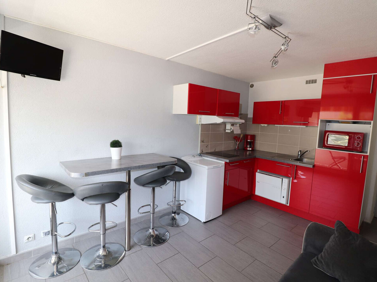 Studio climatisé 4 pers. au Grau-du-Roi, terrasse et parking - Photo 3
