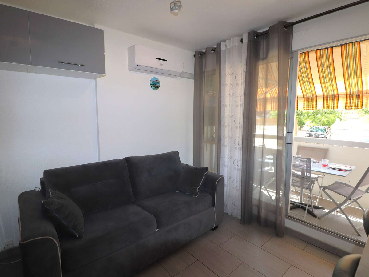 Studio climatisé 4 pers. au Grau-du-Roi, terrasse et parking - Photo 6