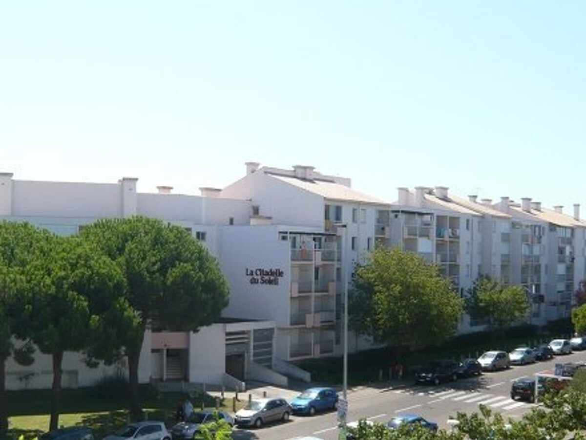 Studio climatisé 4 pers. au Grau-du-Roi, terrasse et parking - Photo 11