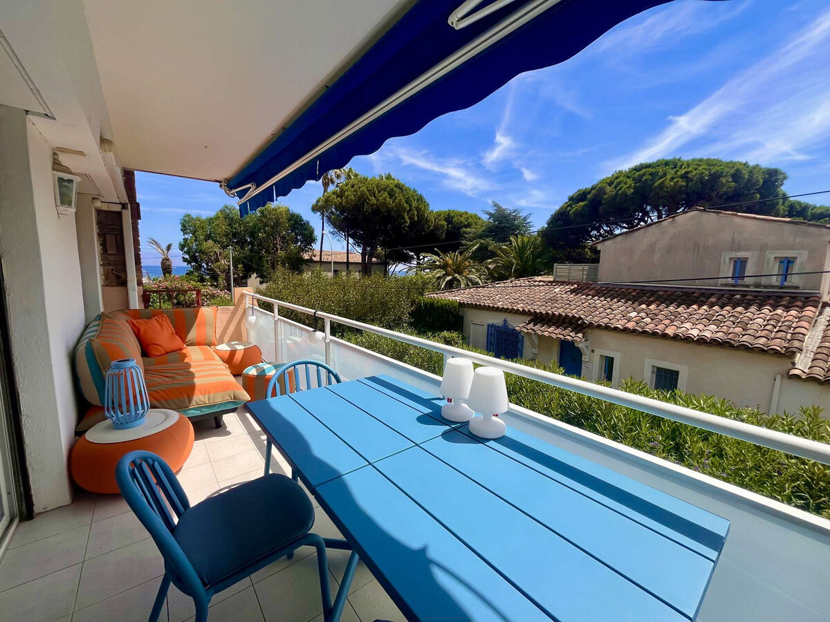 Appartement 1 chambre Cavalaire, terrasse mer et parking - Photo 1