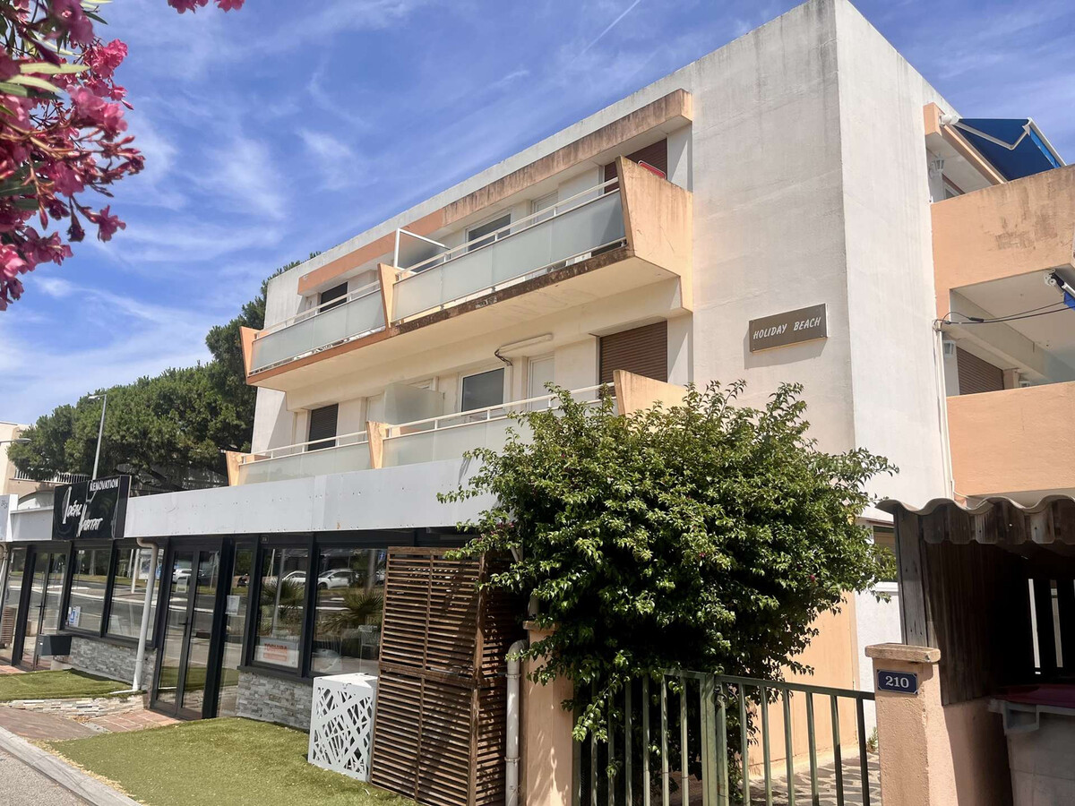Appartement 1 chambre Cavalaire, terrasse mer et parking - Photo 13