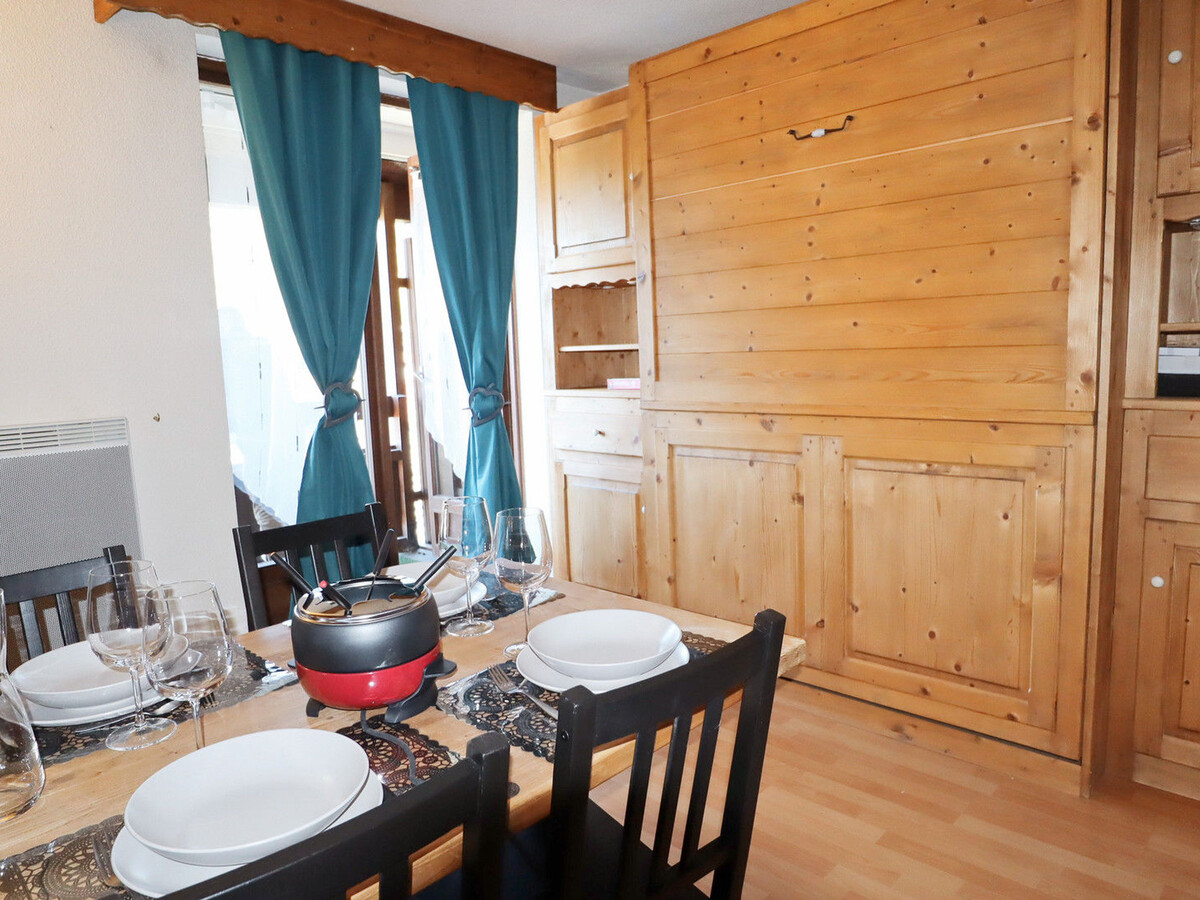 Studio Le Septimontain à Samoëns, balcon et parking - Photo 5