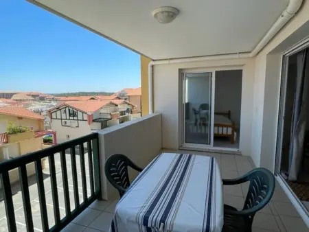 Appartement T3 à 50m de l'océan avec terrasse et parking privé : photo 9