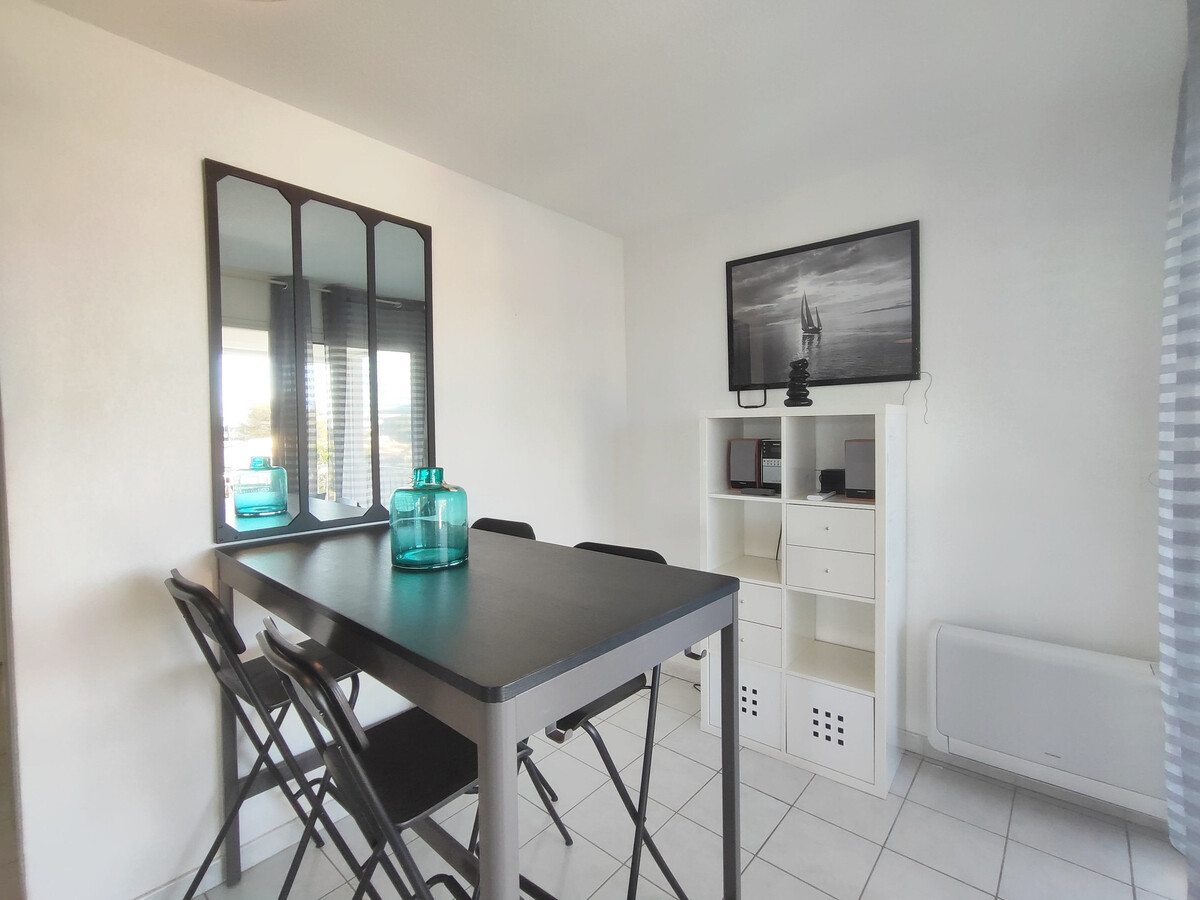 Appartement climatisé 2 pers. Cap d'Agde, terrasse et parking - Photo 6