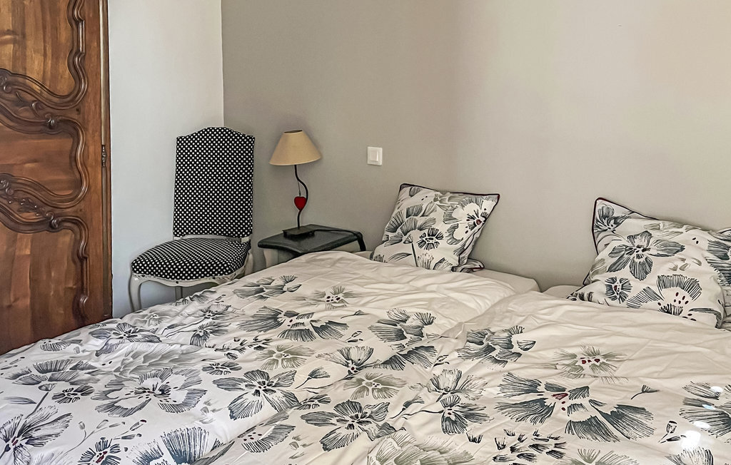 Appartement dans manoir du 15e siècle à Pradelles - Photo 14