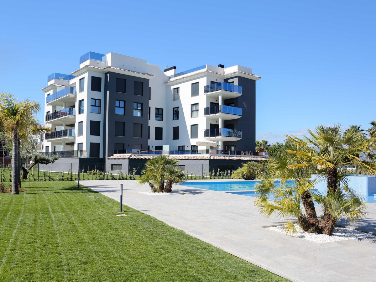 Appartement neuf 1 chambre à Oliva, terrasse et piscine - Photo 2