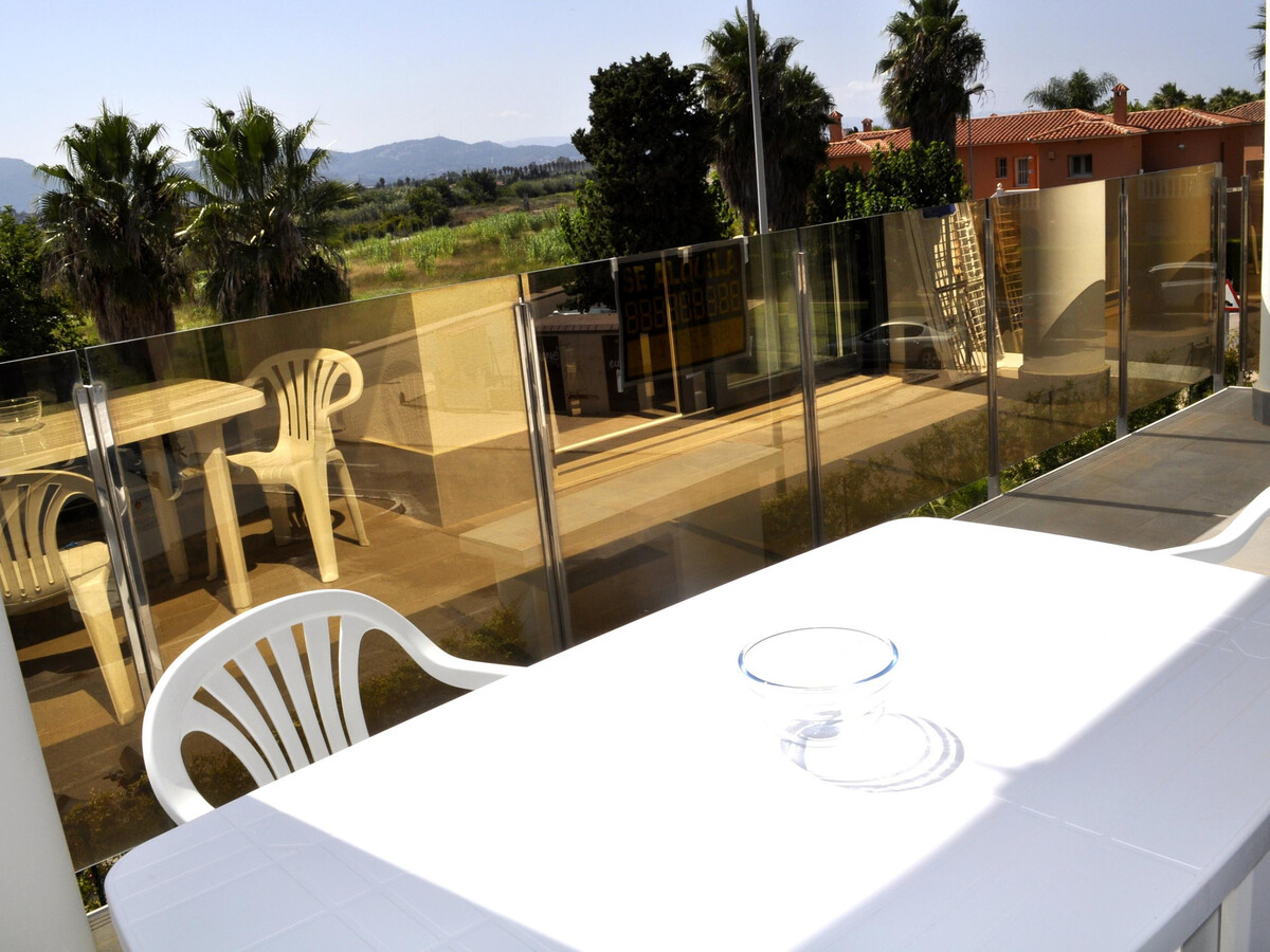 Appartement neuf 1 chambre à Oliva, terrasse et piscine - Photo 10