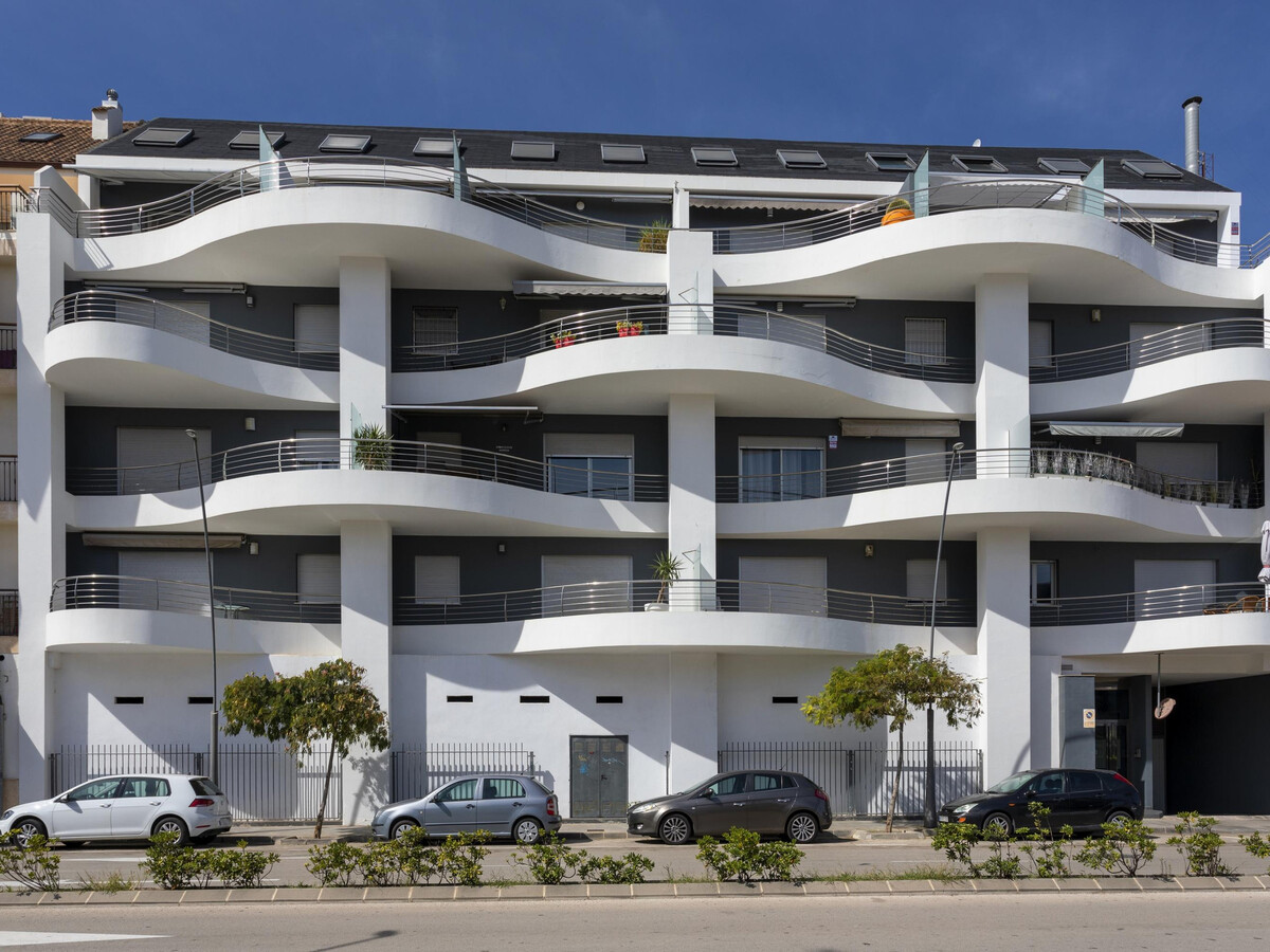 Penthouse 3 chambres à 150m de plage, vue château - Photo 10