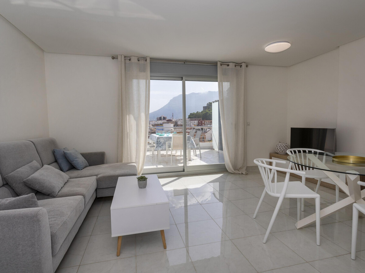 Penthouse 3 chambres à 150m de plage, vue château - Photo 12