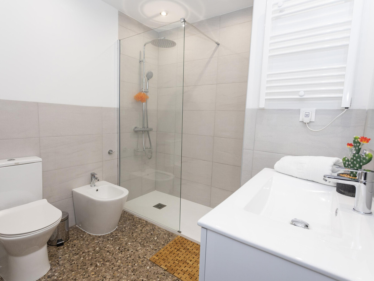 Appartement 3 chambres rénové, centre Denia, 20 min plage - Photo 16