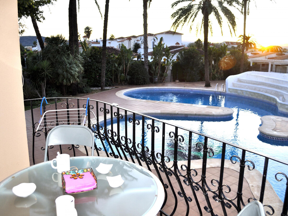 Appartement rénové 100m plage, piscine à Denia - Photo 3