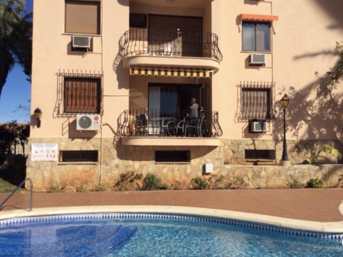 Appartement rénové 100m plage, piscine à Denia - Photo 5