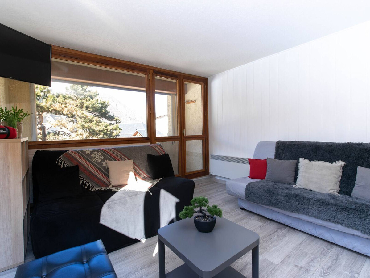 Appartement rénové proche téléphérique avec parking privé - Photo 5