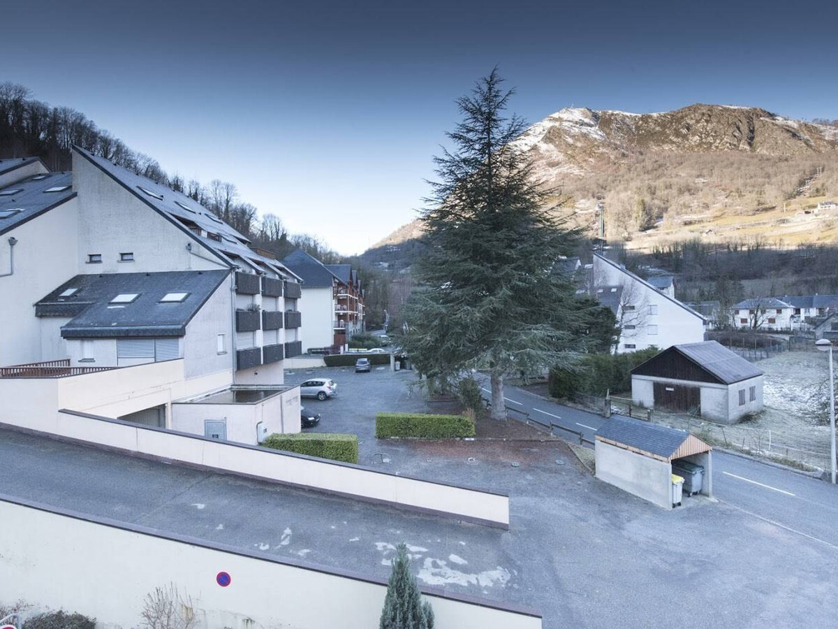 Appartement rénové proche téléphérique avec parking privé - Photo 16
