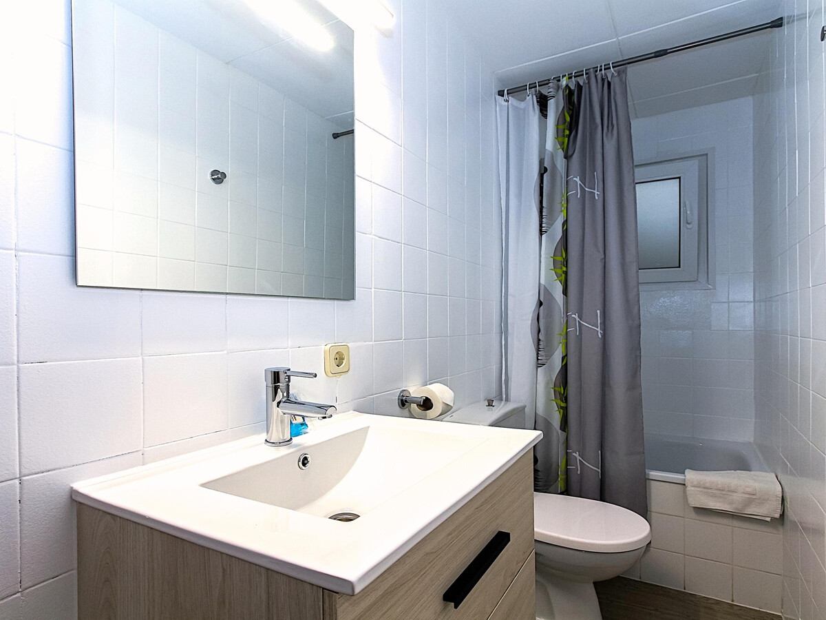 Appartement 8 pers, 90m², terrasse vue mer à Lloret - Photo 19